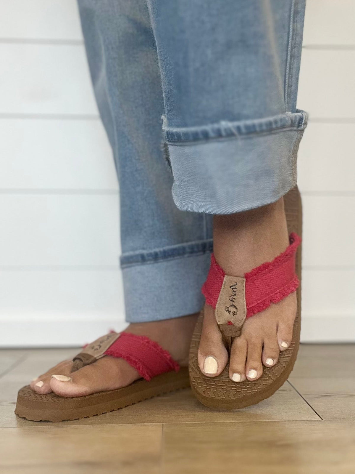 GJazz Red Twill Flip Flops