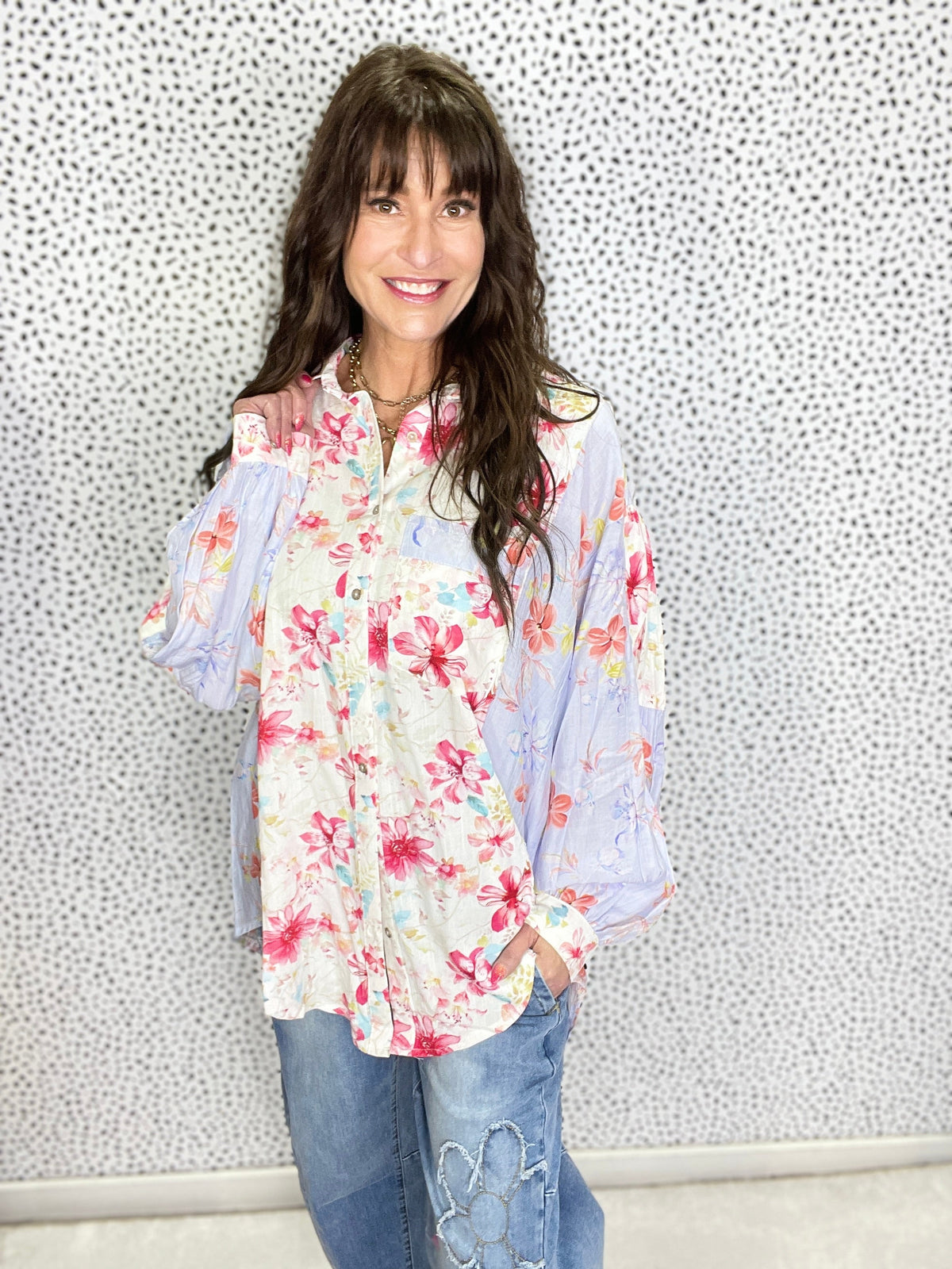 POL Nobody's Home Front Pocket Floral Top *Final Sale*