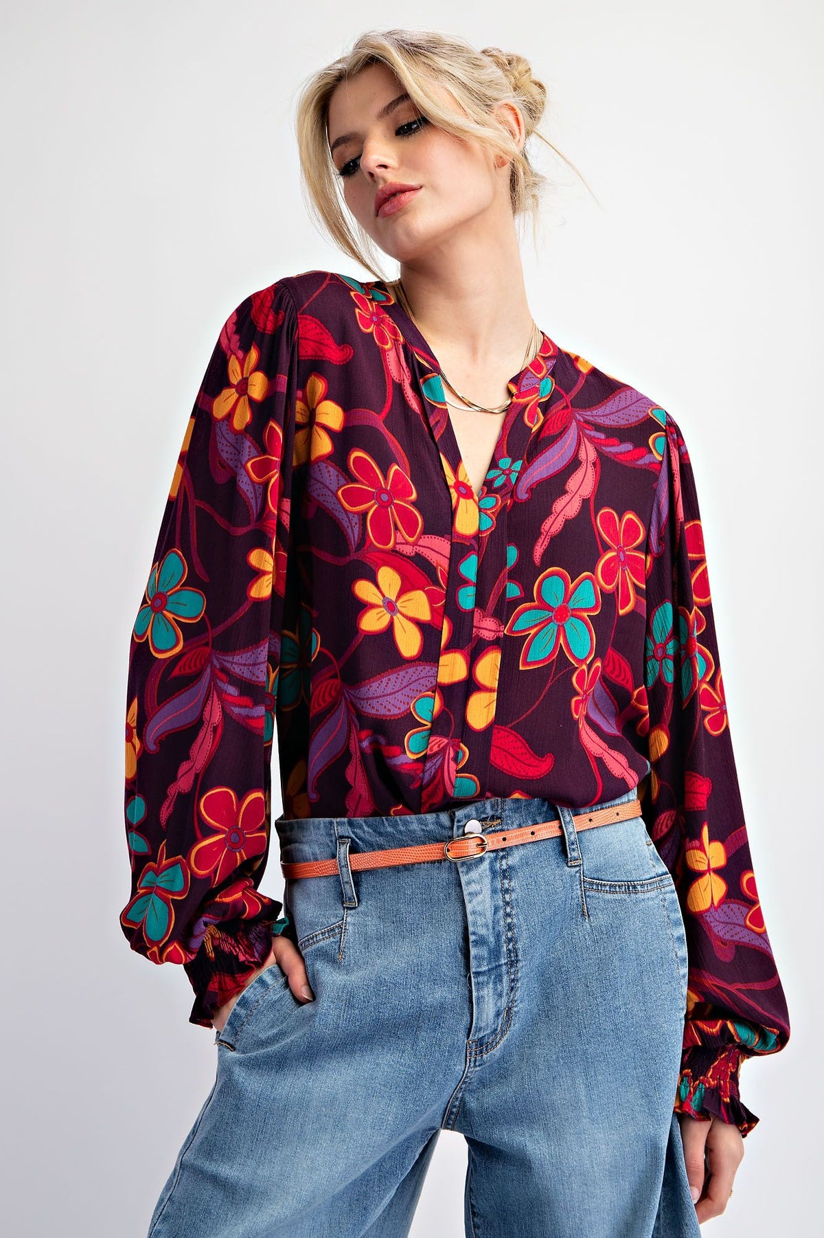 Melody Of Blooms V-Neck Bishop Sleeve Top In Eggplant