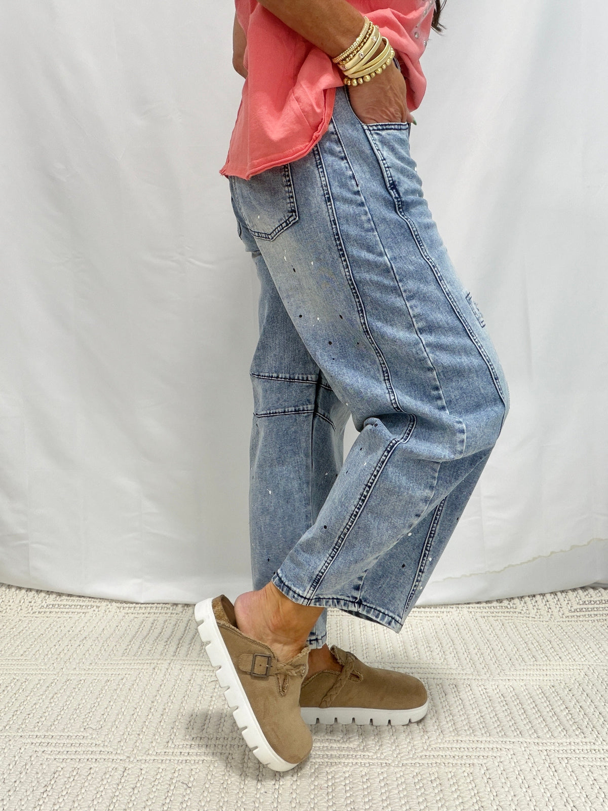 Quiet Confidence Elastic Waist Barrel Jeans In Denim