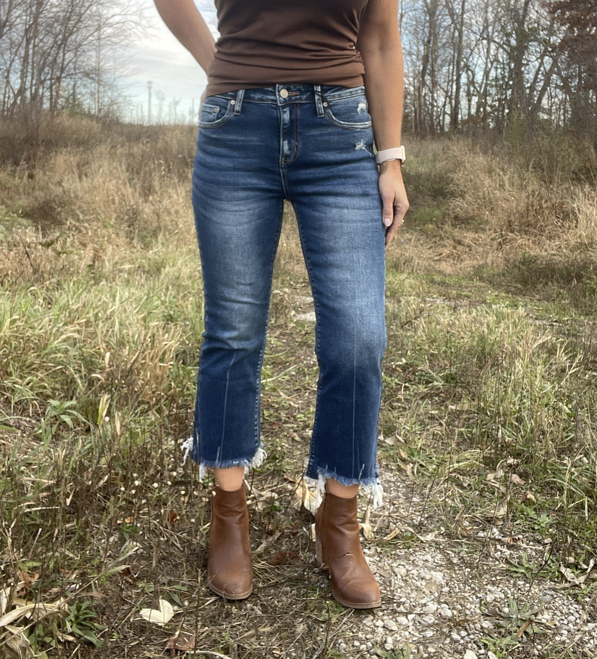 Straight Leg Zelda Straight Leg Raw Hem Jeans *Final Sale*