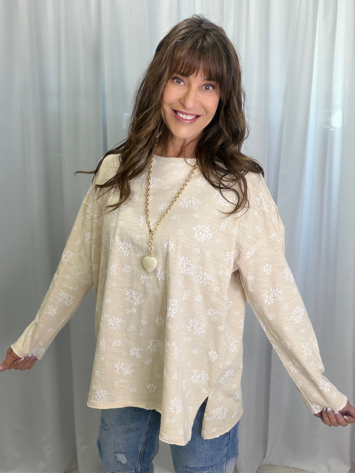 Floral Printed Slub Top In Natural