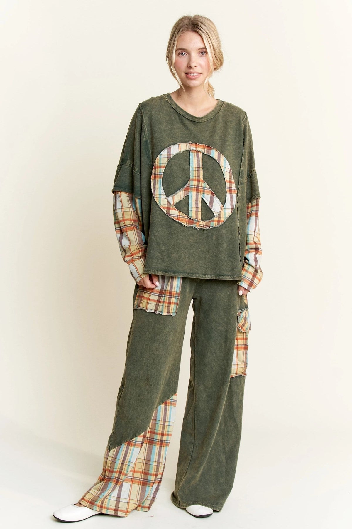 All Play No Rules Cargo Lounge Pants In 2 Colors *Final Sale*