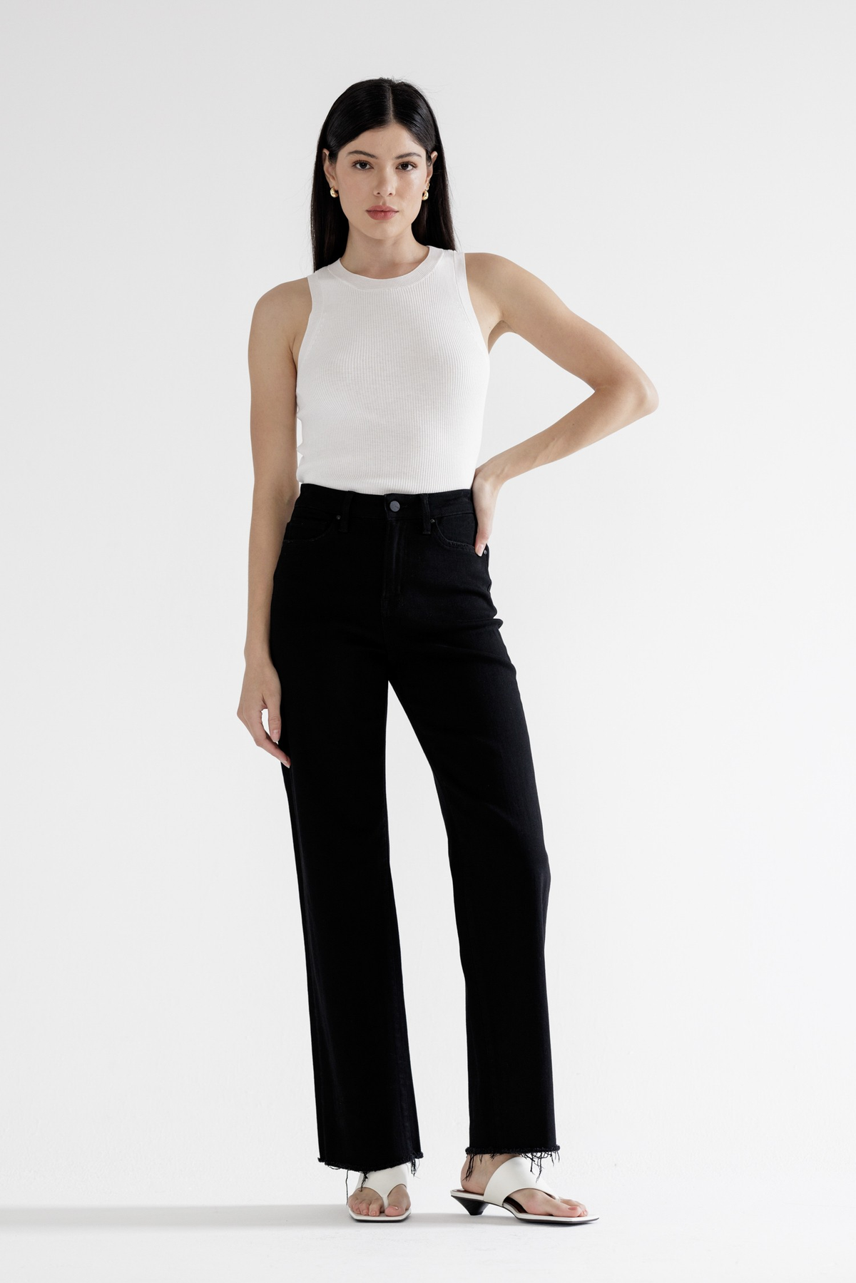 Mica Rylie High Rise With Raw Hem Jeans 251 In Black