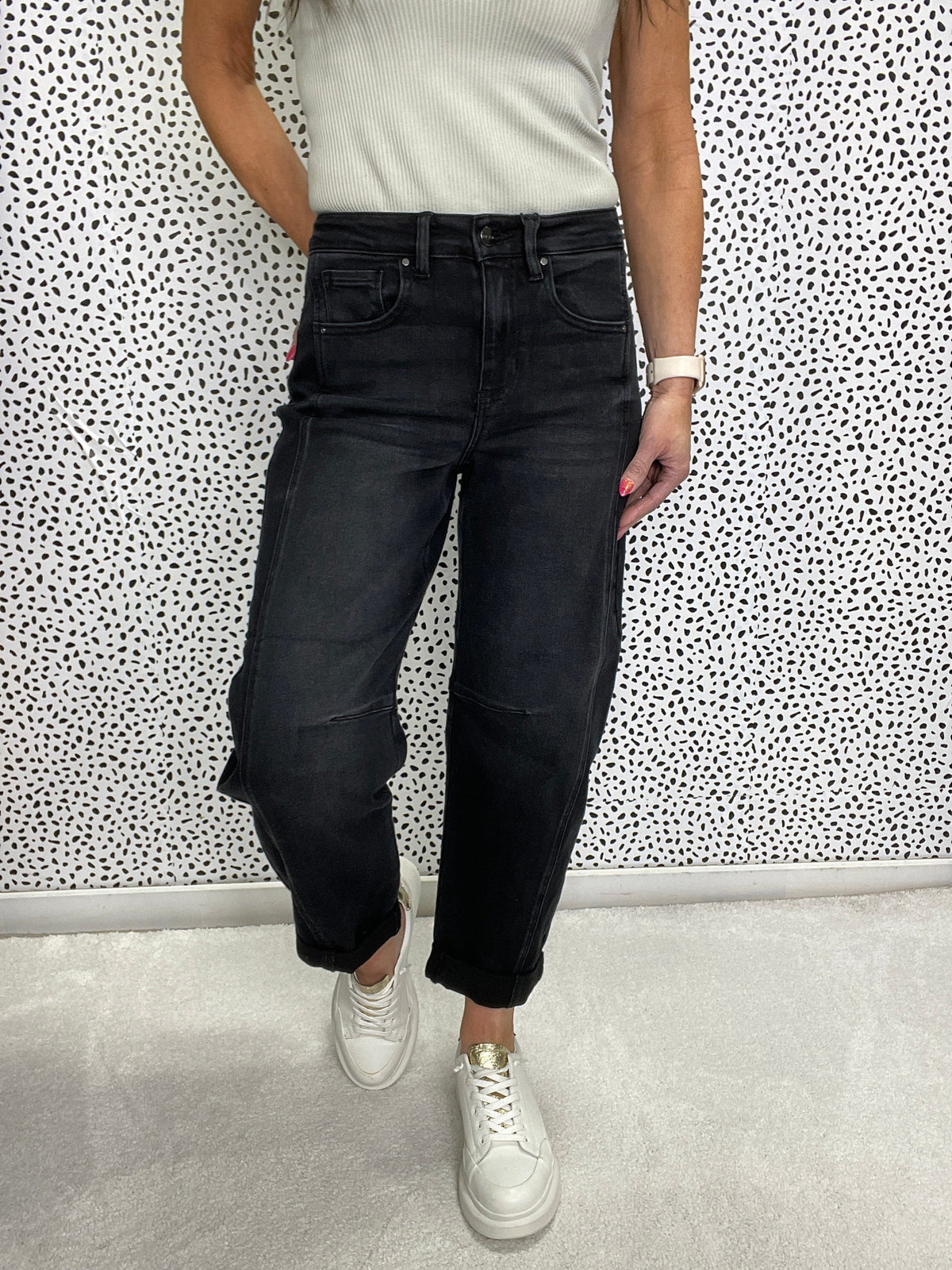 Risen Melissa Barrel Jeans 901 In Black