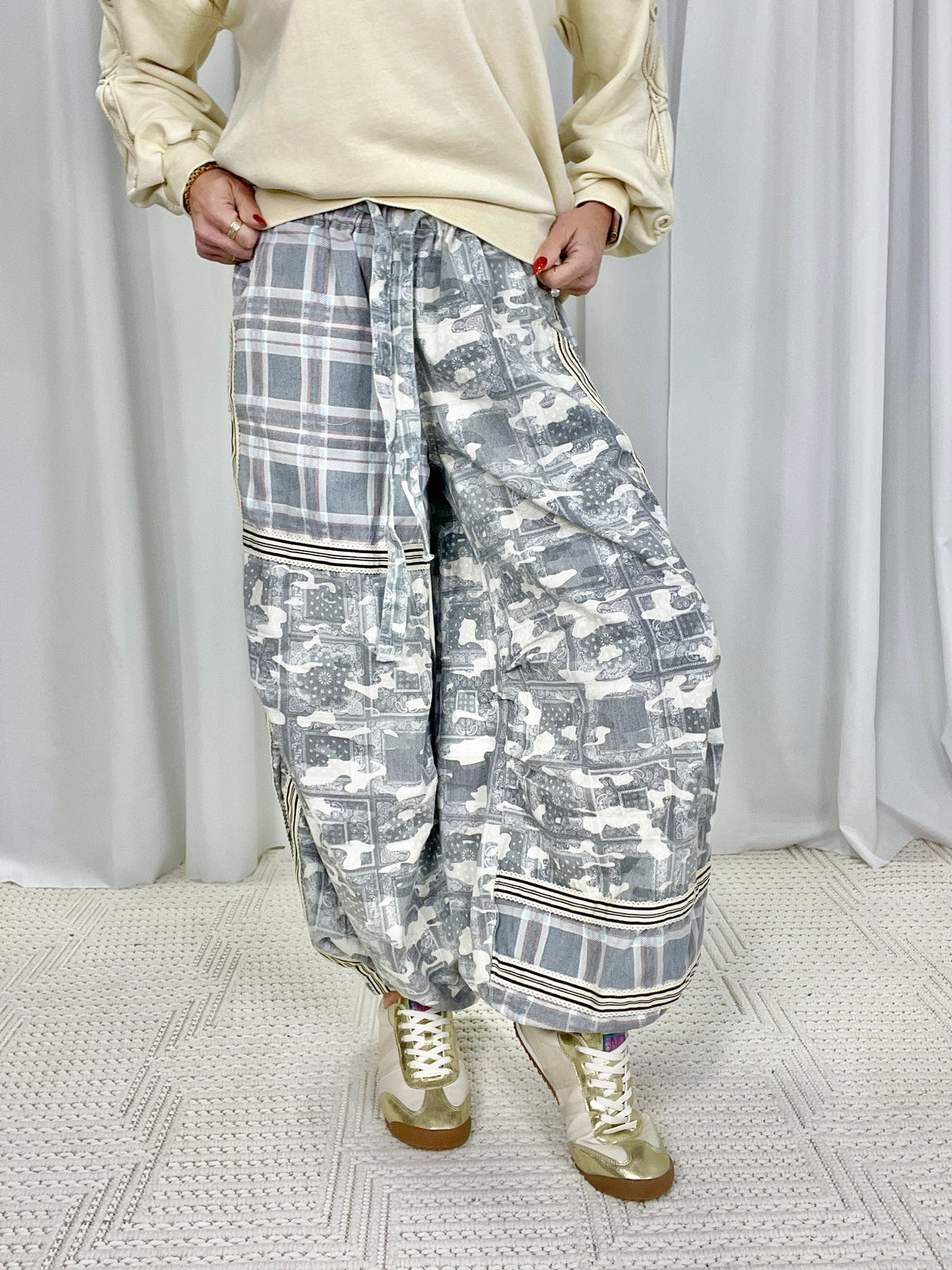 POL Looking Back Roomy Jogger Pants In 2 Colors