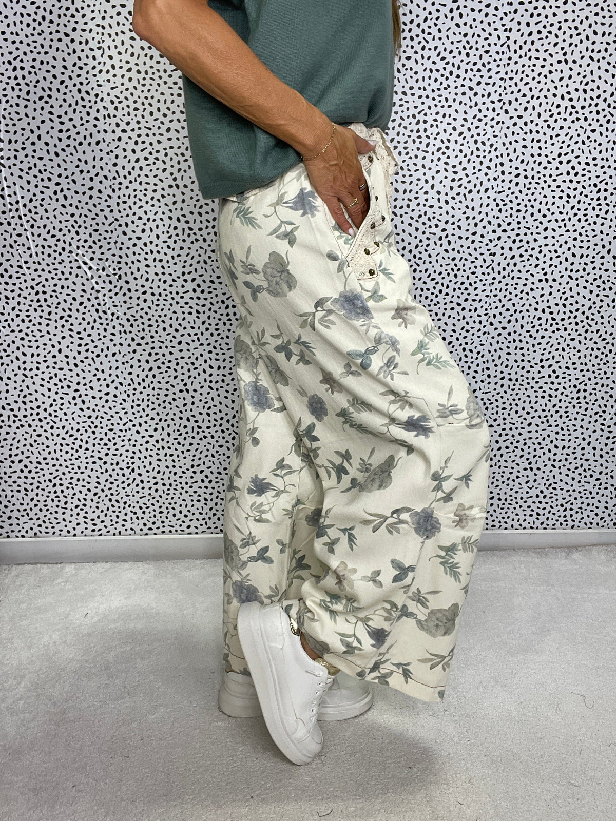 Pol Wildflower Dusk Wide-Leg Pants