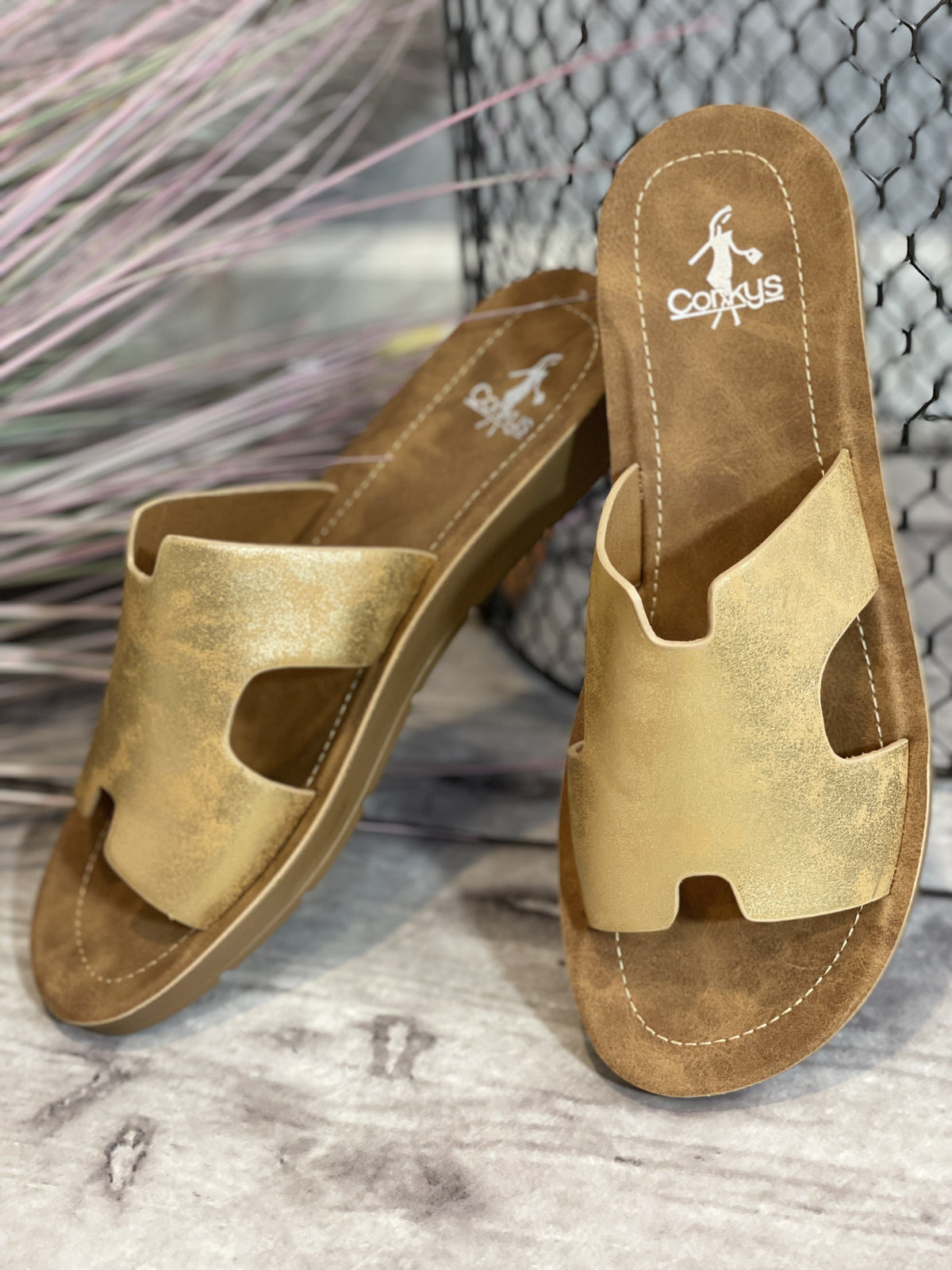 The Bogal Sandal Gold