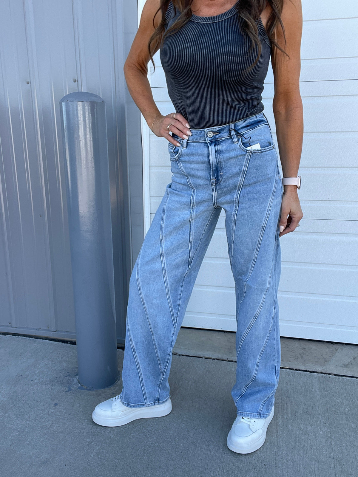 Hidden Veronica Multi Seam Dad Jeans 74D In Light