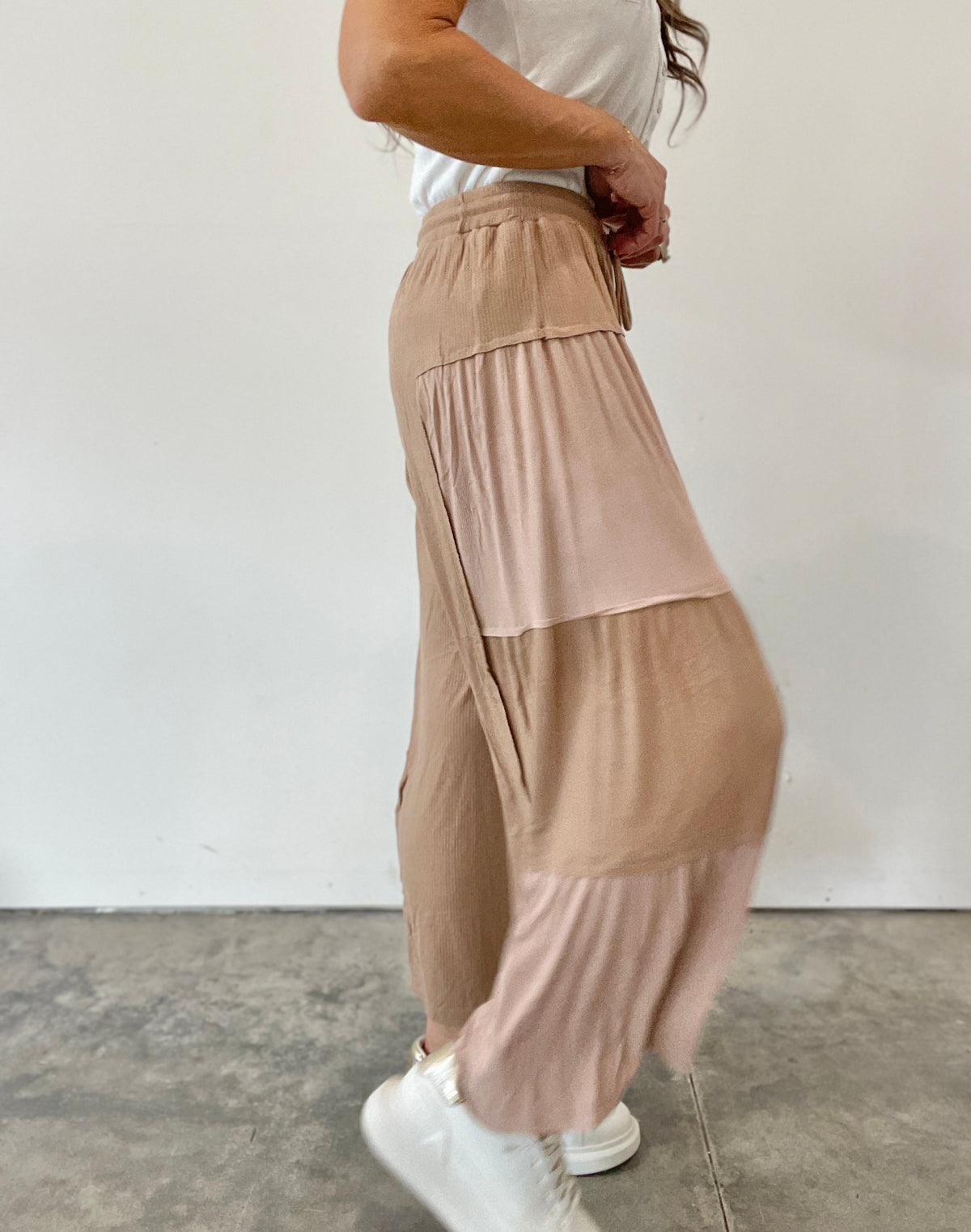 Pol A Little Bit Of Paradise Wide Leg Crop Pants In 5 Colors: Black, Grey, Pink, Mocha, Ivory
