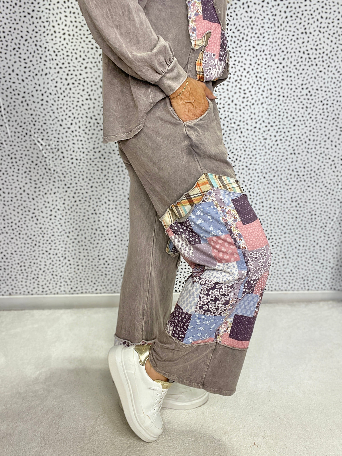 Patch Petal Wide-Leg Pants in 3 Colors *Final Sale*
