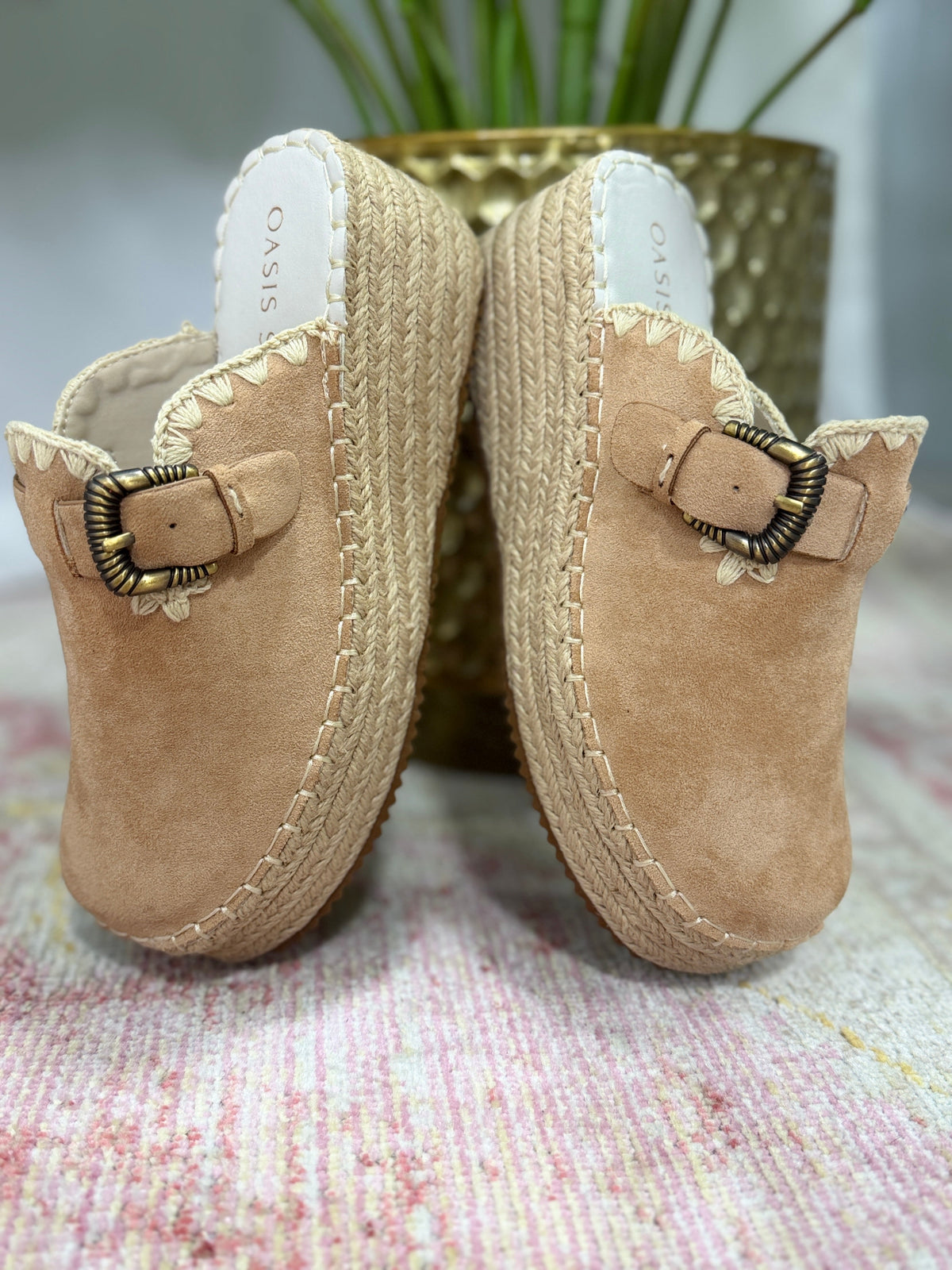Edith Solstice Mule