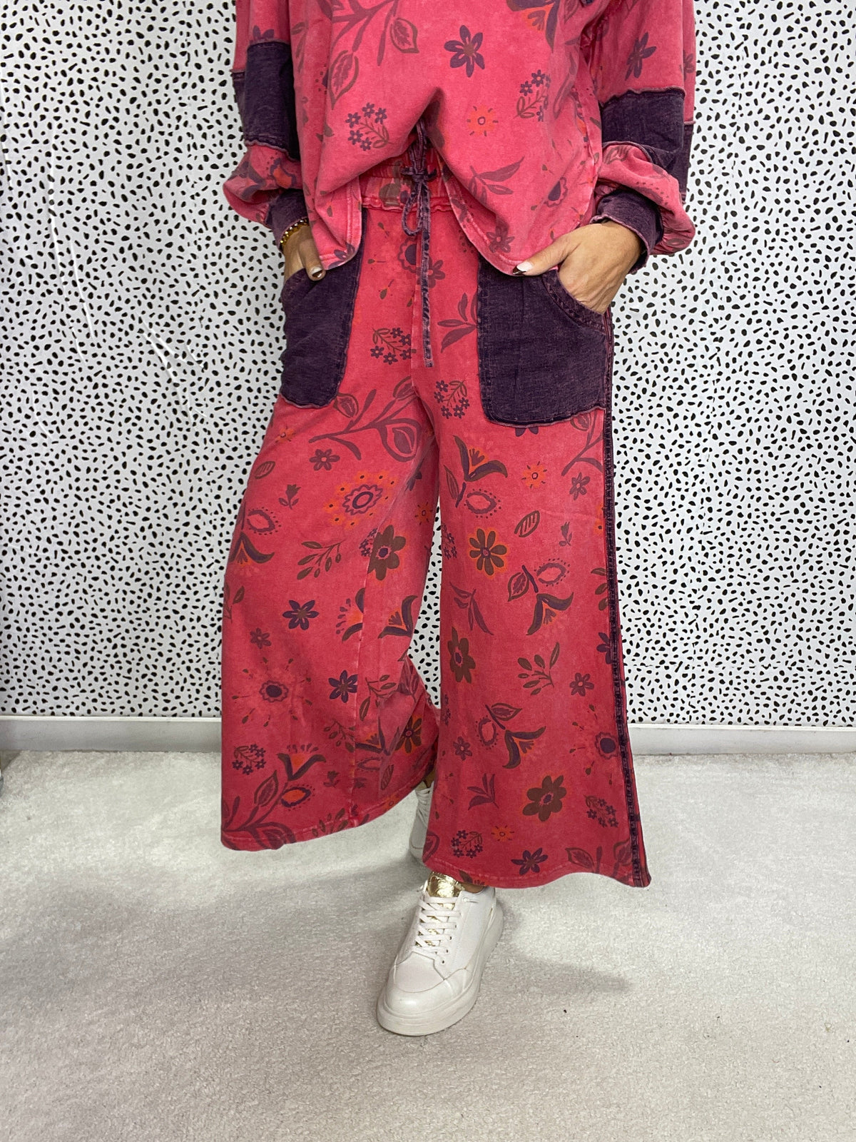 Garden Light Floral Printed Pants In 3 Colors