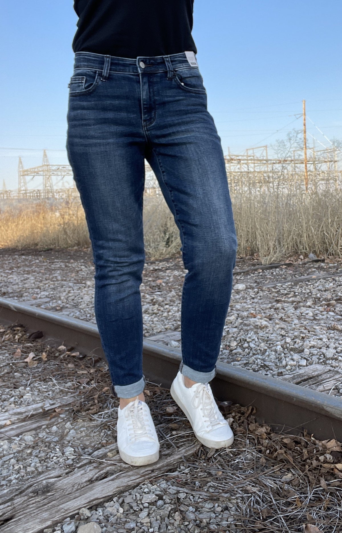 Judy Blue Kathy Easy Fit Mid Rise Non-Distress Jeans 428