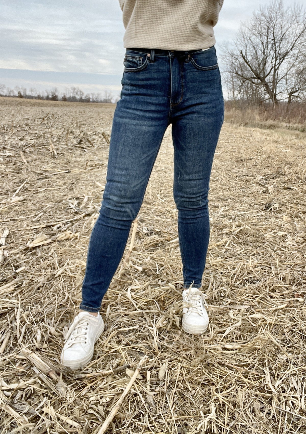 Judy Blue Sienna High Rise Non-Distressed Tummy Control Skinny Jean 692