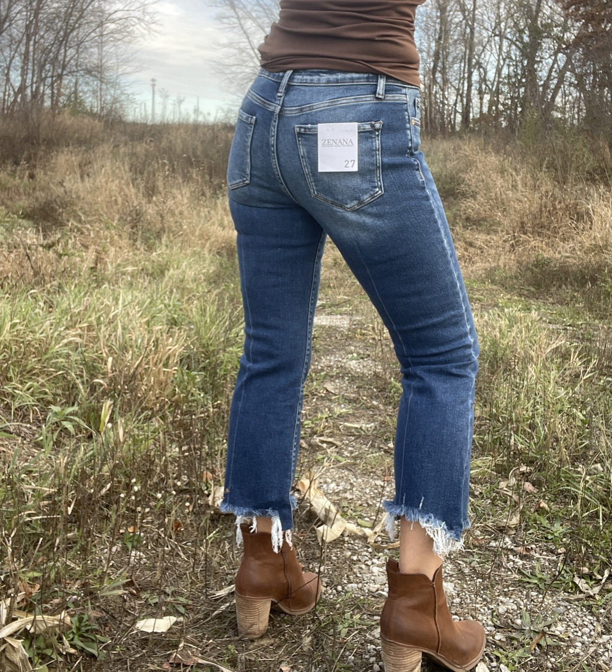 Straight Leg Zelda Straight Leg Raw Hem Jeans *Final Sale*