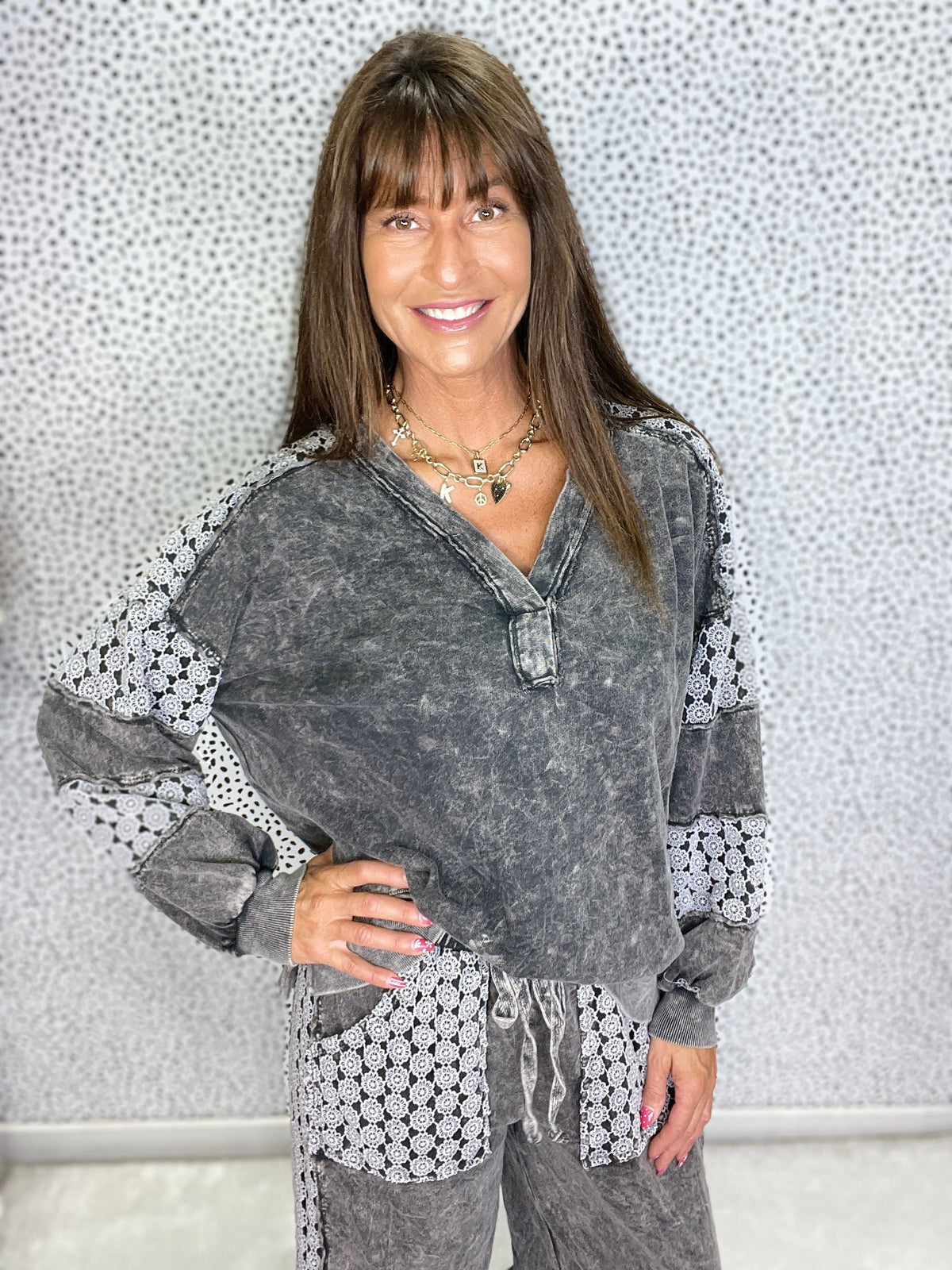 Mineral Wash V Neck Floral Detailed Terry Top In 6 Colors