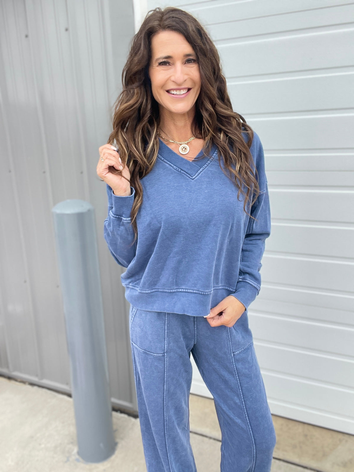 A Million Reasons Why V Neck Comfy Knit Long Sleeve Top In 6 Colors: Olive, Black, Mocha, Blue, Rose, Wine *Final Sale*