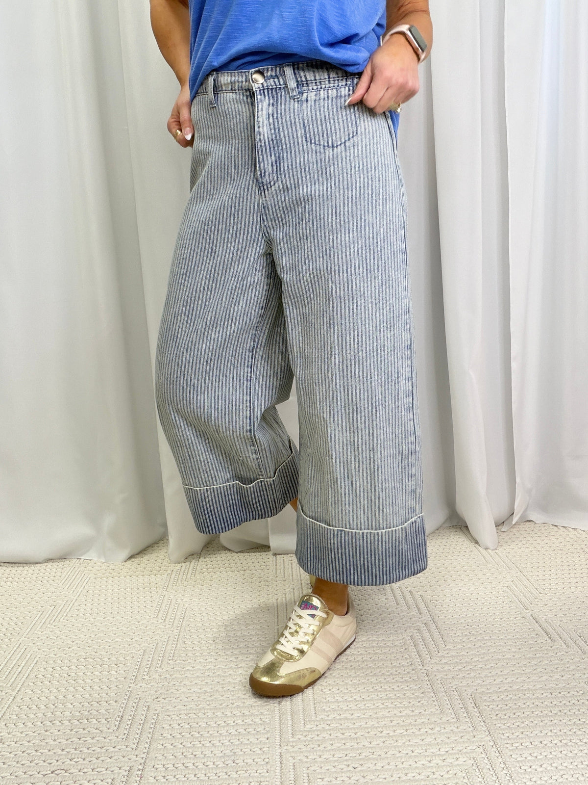 Striped Wide Leg Capri Pants In Washed Denim