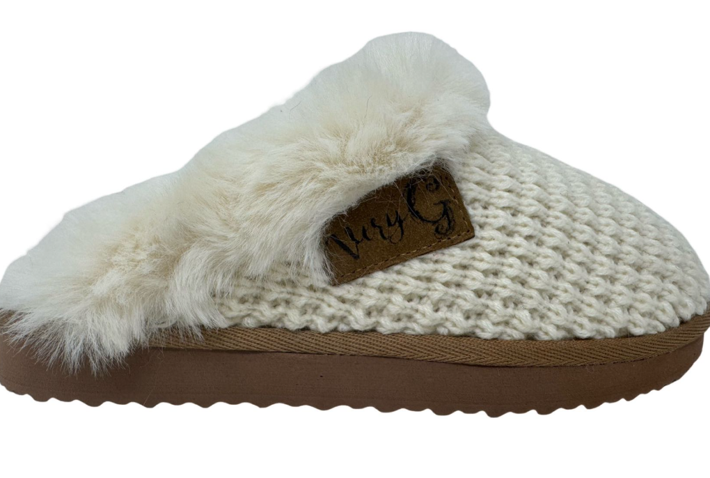 Sweater Cozy Fuzzy Knit Slippers In Cream *Final Sale*