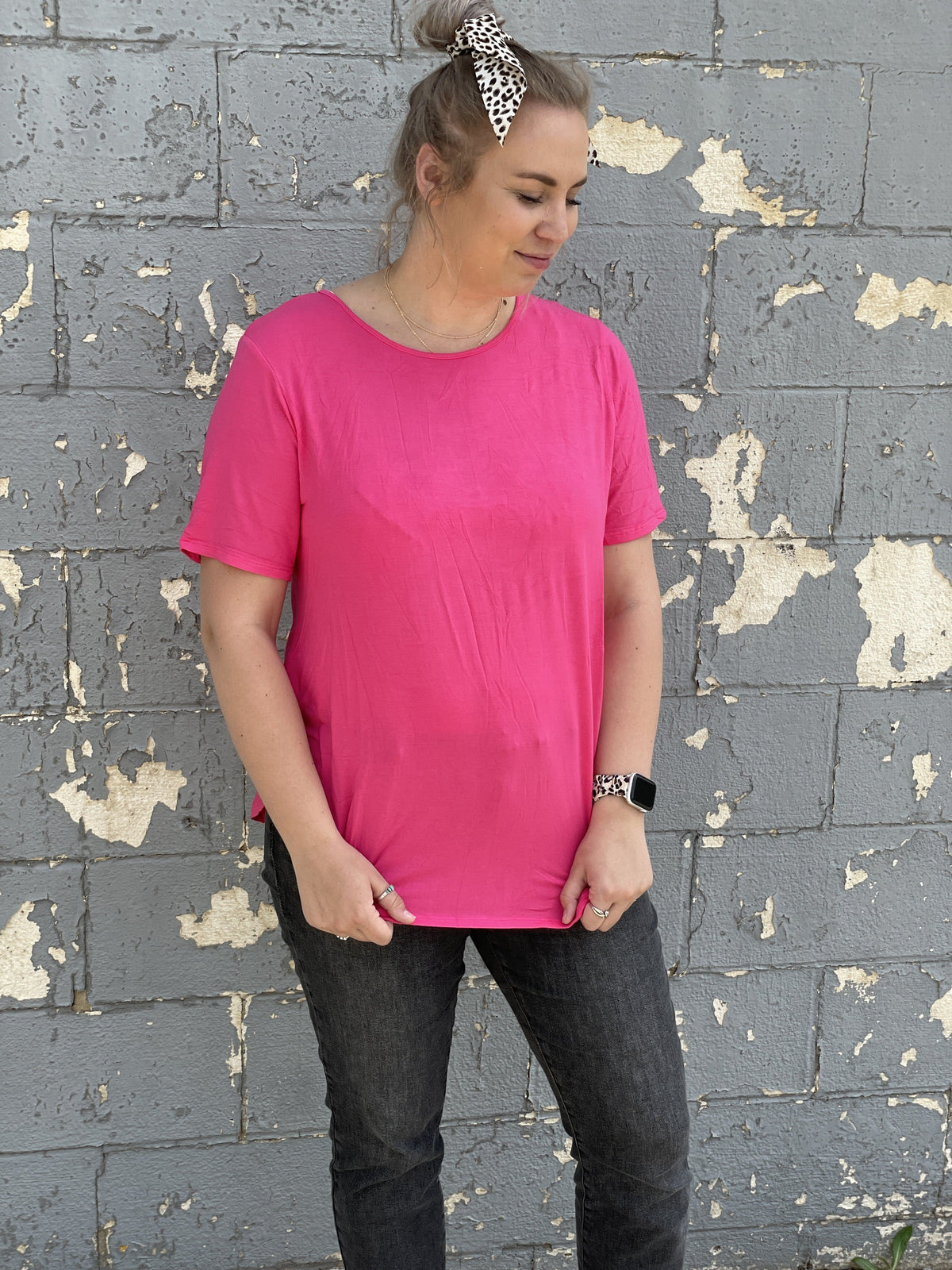 Curvy Deluxe Crew Tee *Final Sale*