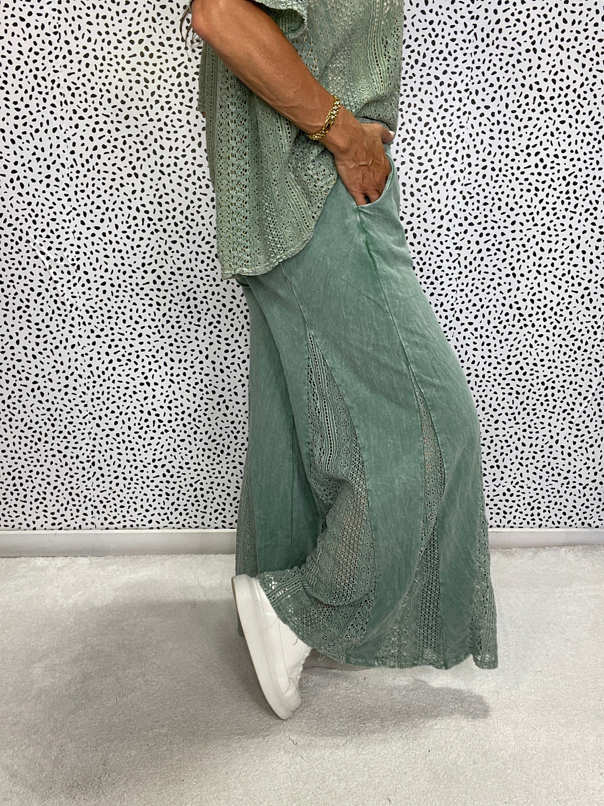 Ease And Comfort Wide Leg Pants In 2 Colors *Final Sale*