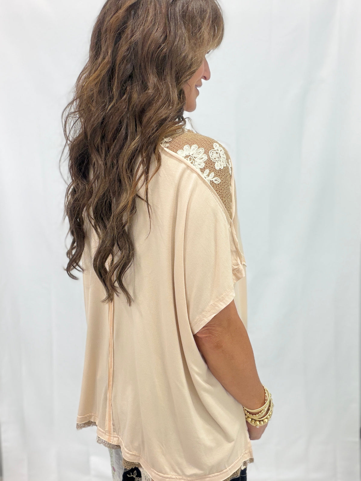 Pol Misty Mood Short Sleeve Top In 2 Colors