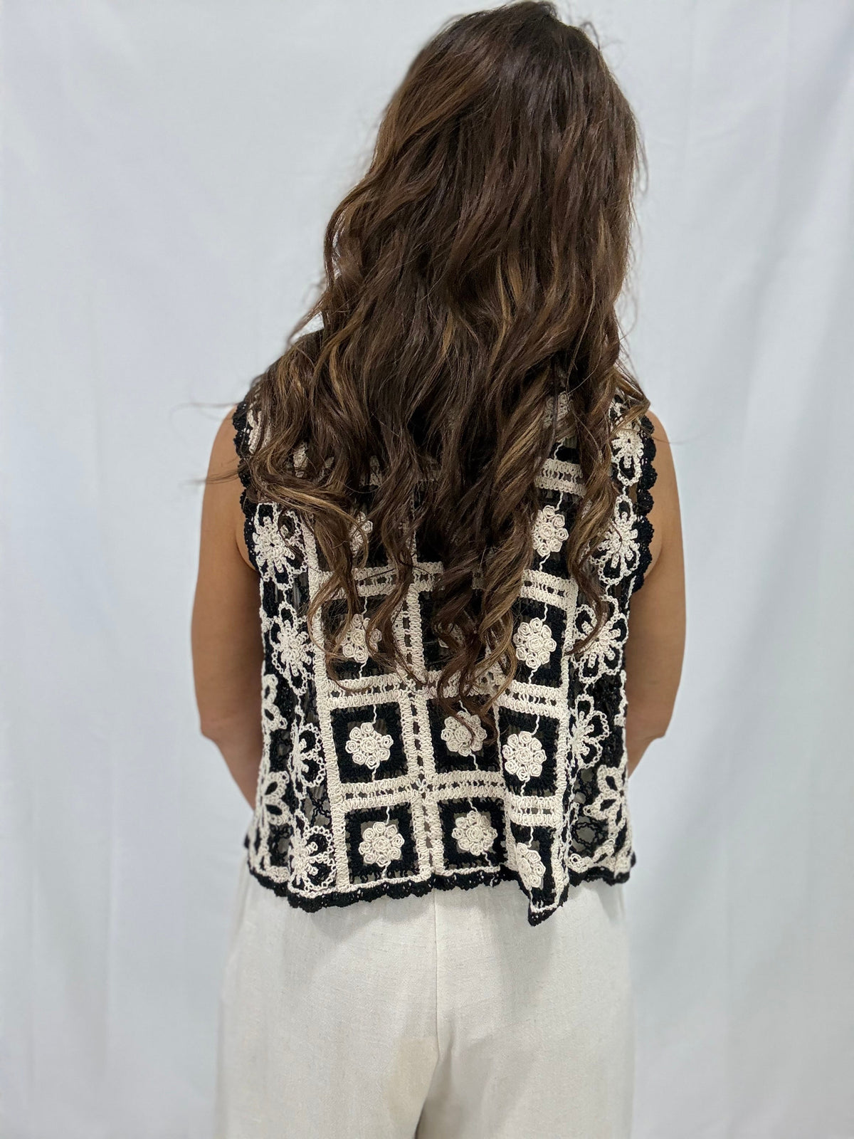 POL Caught In A Daydream Crochet Vest Top In 2 Colors