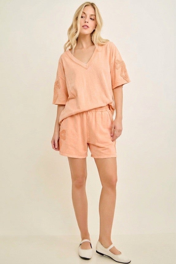 Charmed By Bows Trim Slit Shorts In 5 Colors