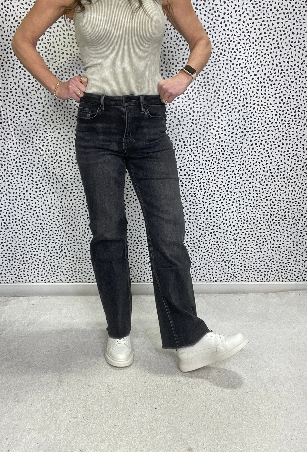 Mica Jerica Super High Rise Wide Leg Stretch Jeans 007 In Washed Black