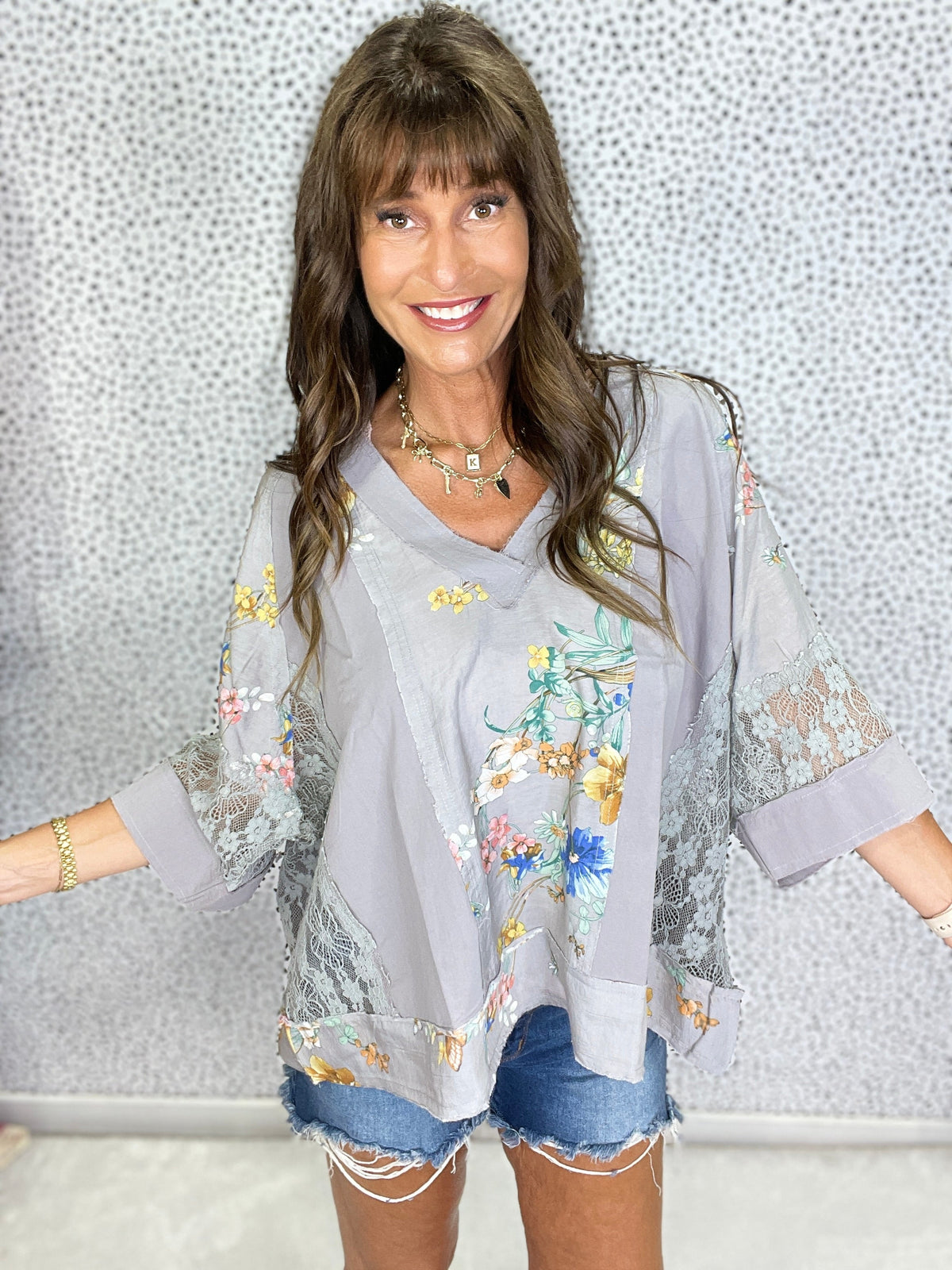 Pol Overlay V-neck Raglan Short Sleeve Top in 4 Colors