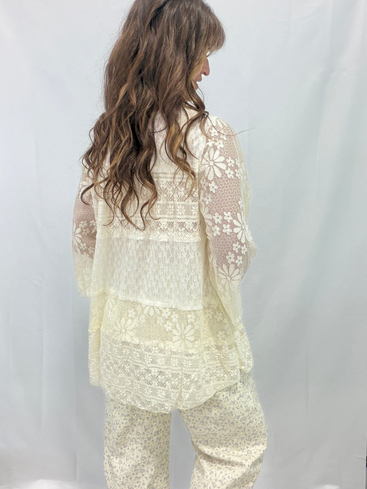 Pol Lacepoint Relaxed Cardigan in 4 Colors