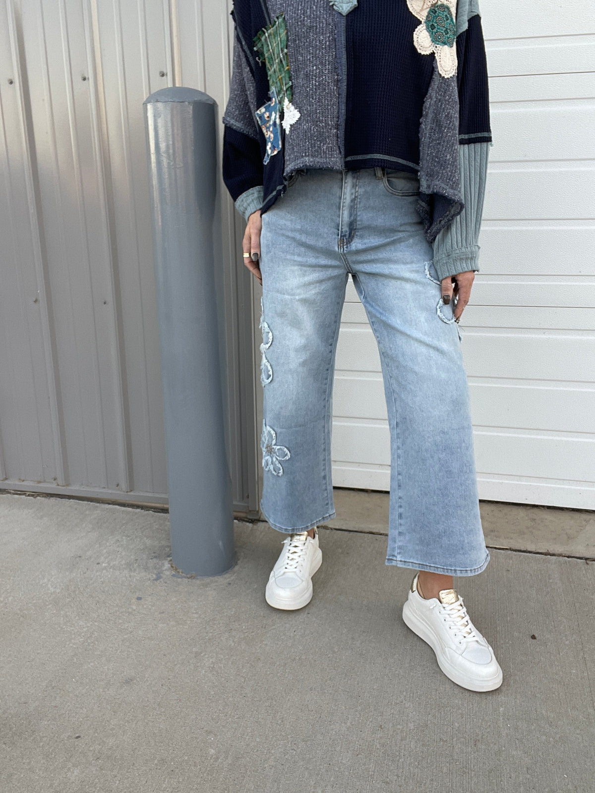 Garden Pick Flower Patch Jeans In 2 Colors: Blue, Black