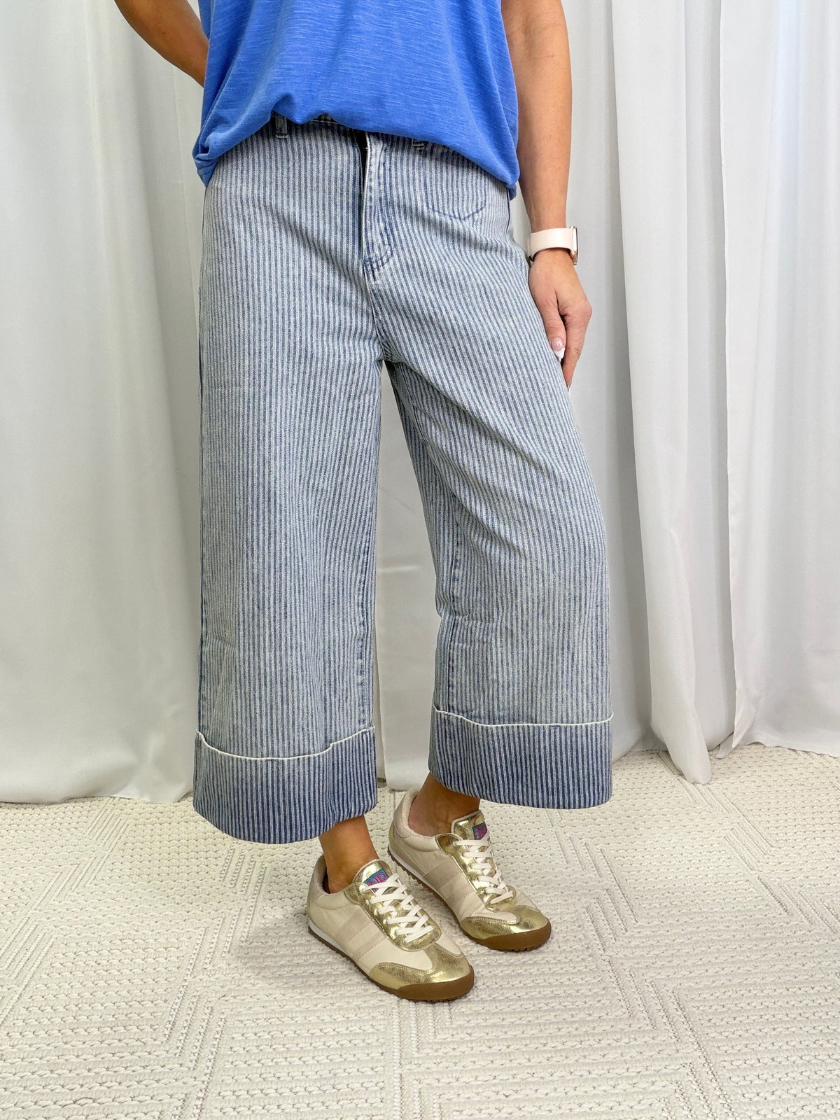 Striped Wide Leg Capri Pants In Washed Denim