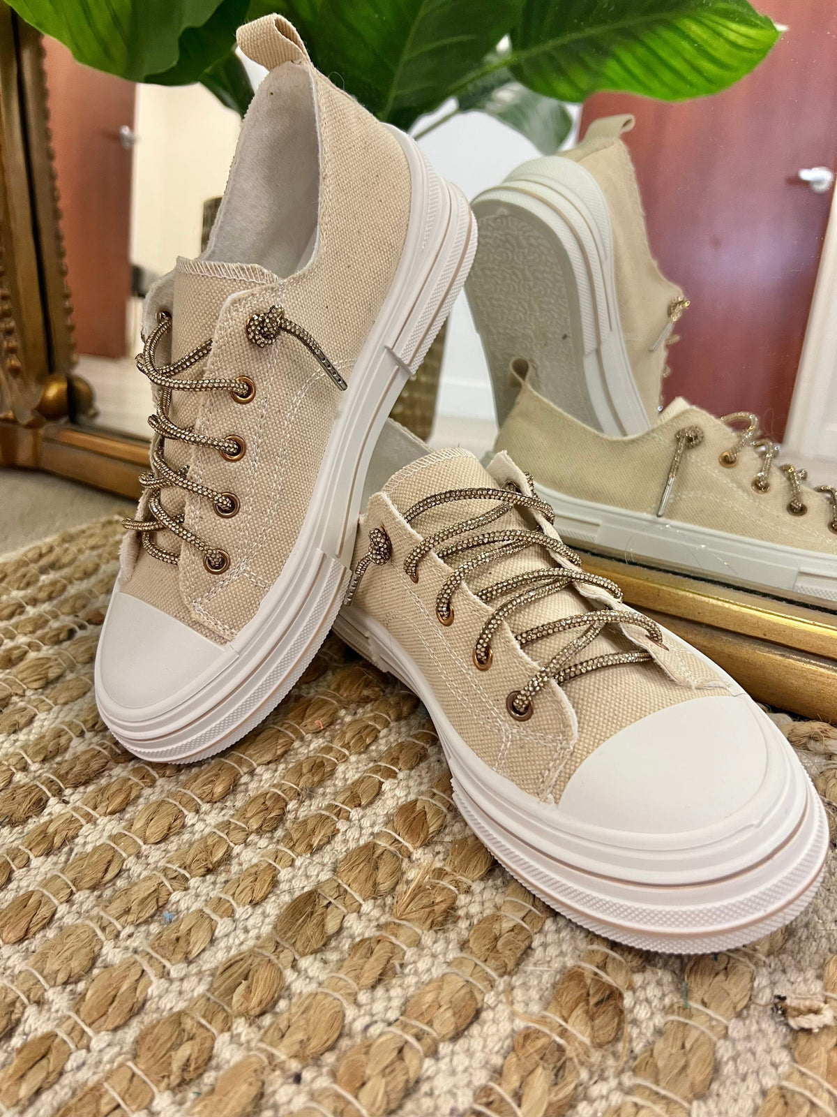 Very G Aman Bling Lace Sneakers In Natural *Final Sale*