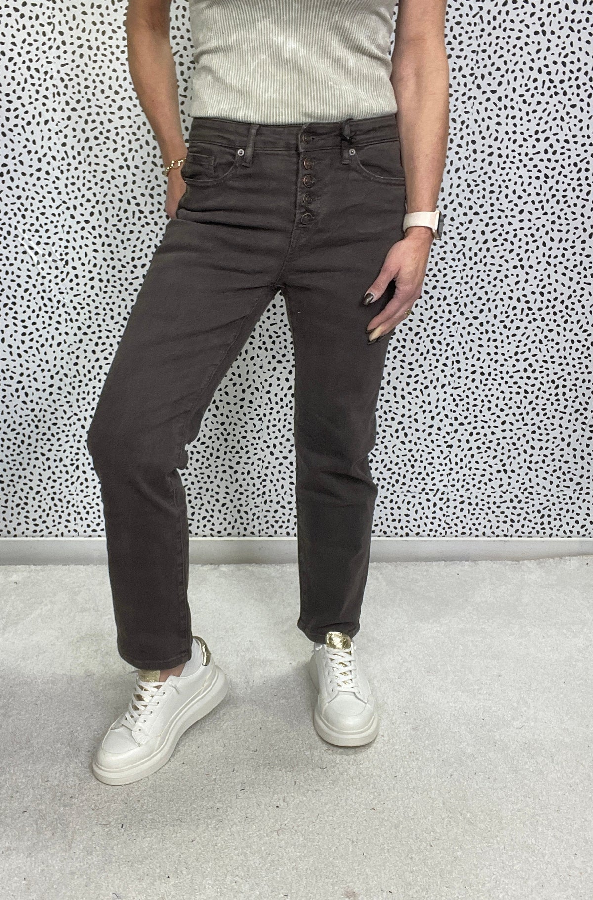 Mica Mandi High Rise Straight Leg Pants 024 In Brown