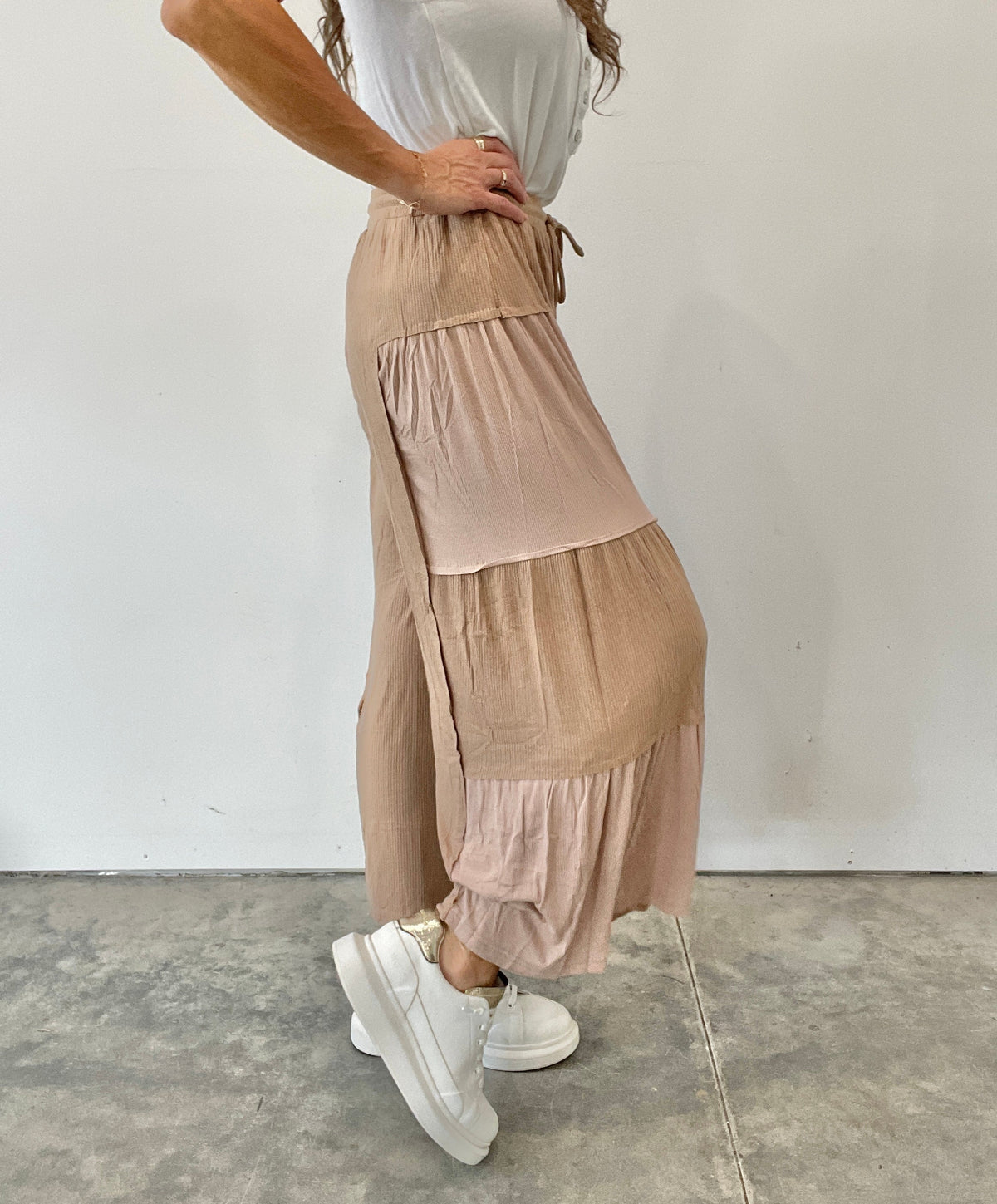 Pol A Little Bit Of Paradise Wide Leg Crop Pants In 5 Colors: Black, Grey, Pink, Mocha, Ivory