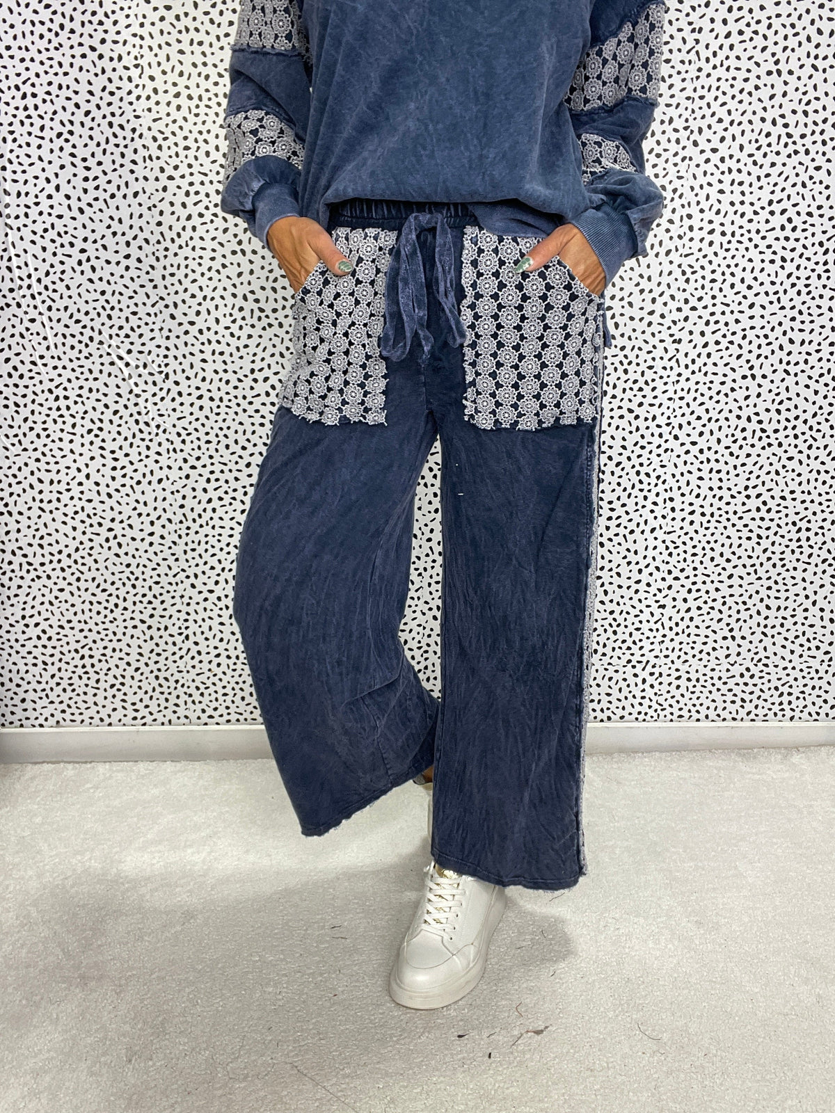 Mineral Wash Floral Daisy Trim Pants In 6 Colors