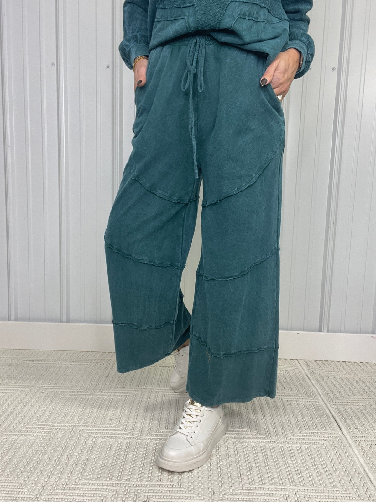 Midnight Agenda Diagonal Hem Wide Leg Pants In 2 Colors