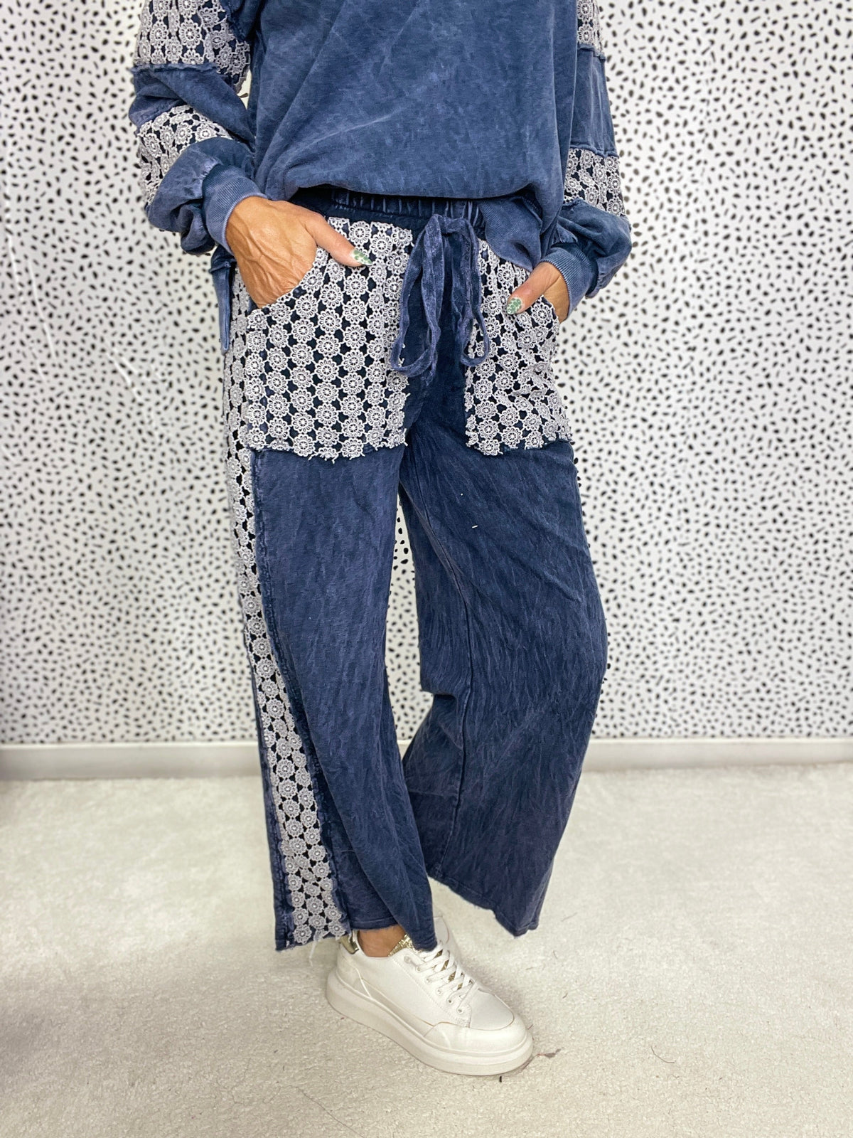 Mineral Wash Floral Daisy Trim Pants In 6 Colors