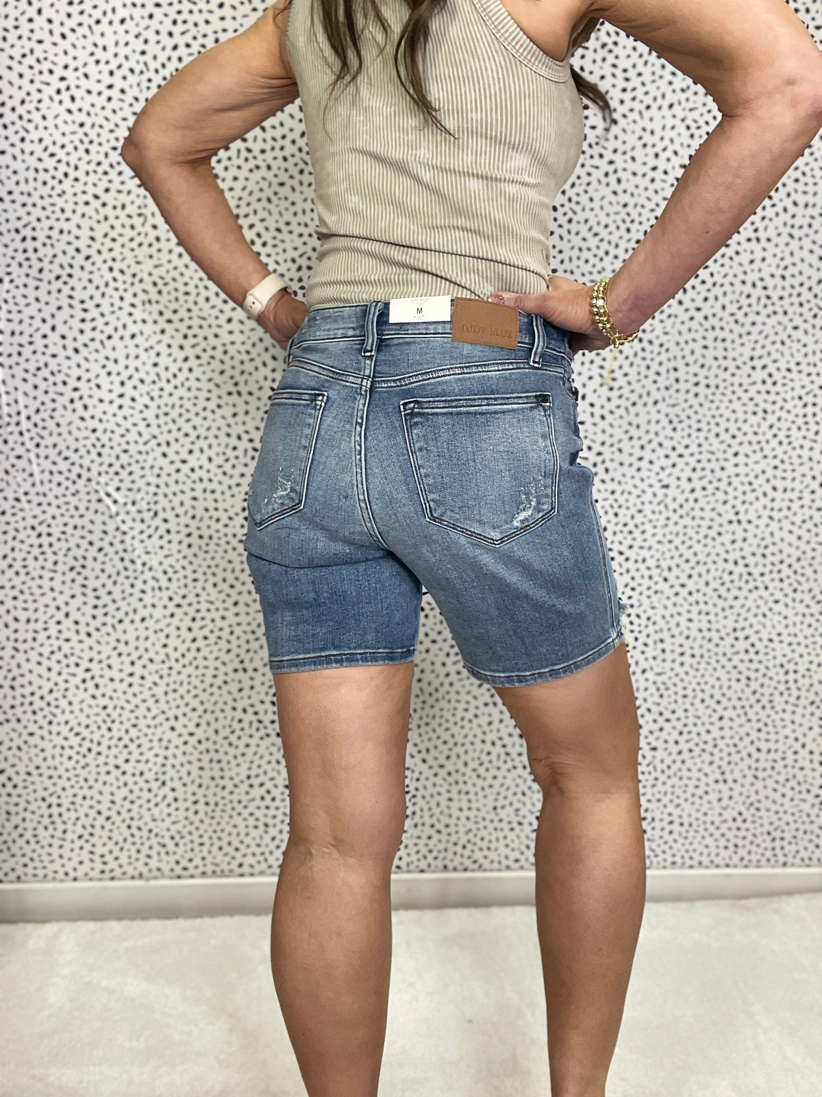 Judy Blue Vikki Button Fly Mid Length Shorts 297 In Medium *Final Sale*