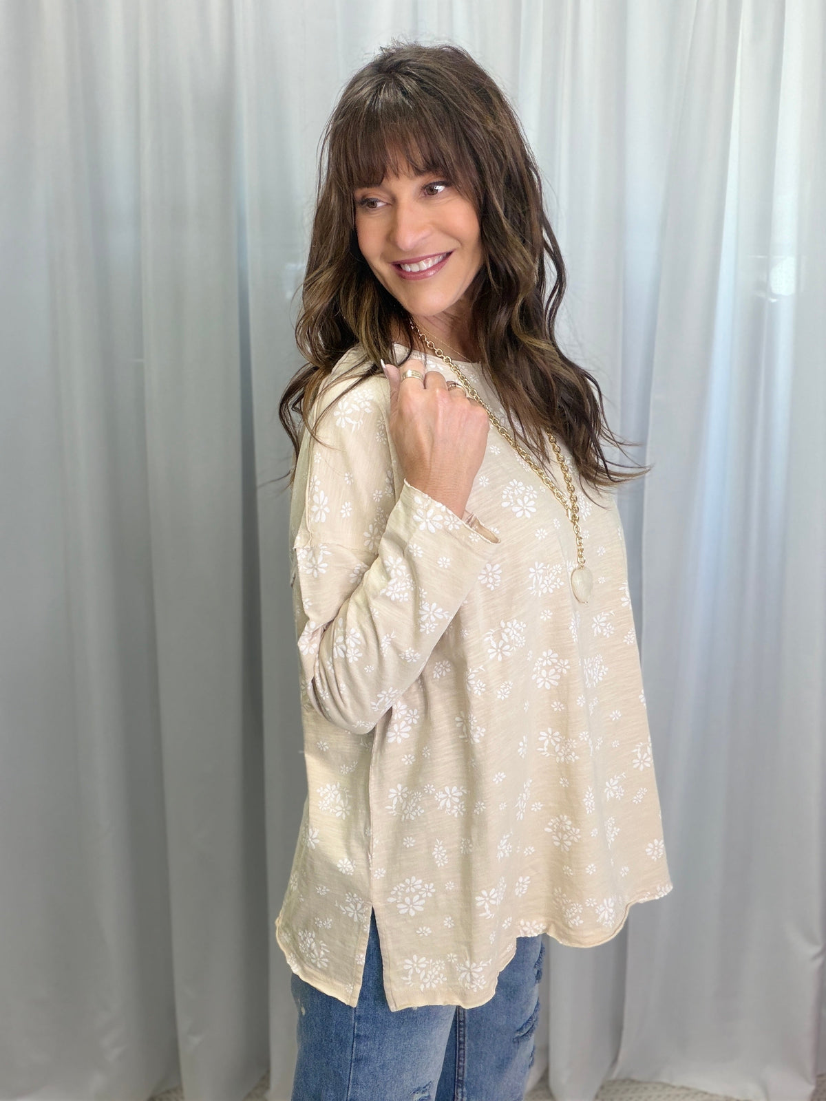 Floral Printed Slub Top In Natural