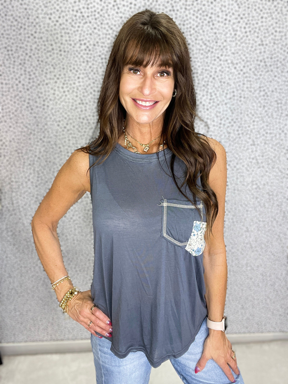 POL Round Neck Sleeveless Top In 5 Colors