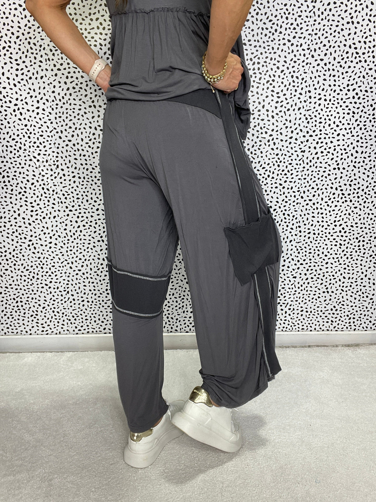 POL Meant For This Relaxed Fit Stitch Detail Pants In 2 Colors *Final Sale*