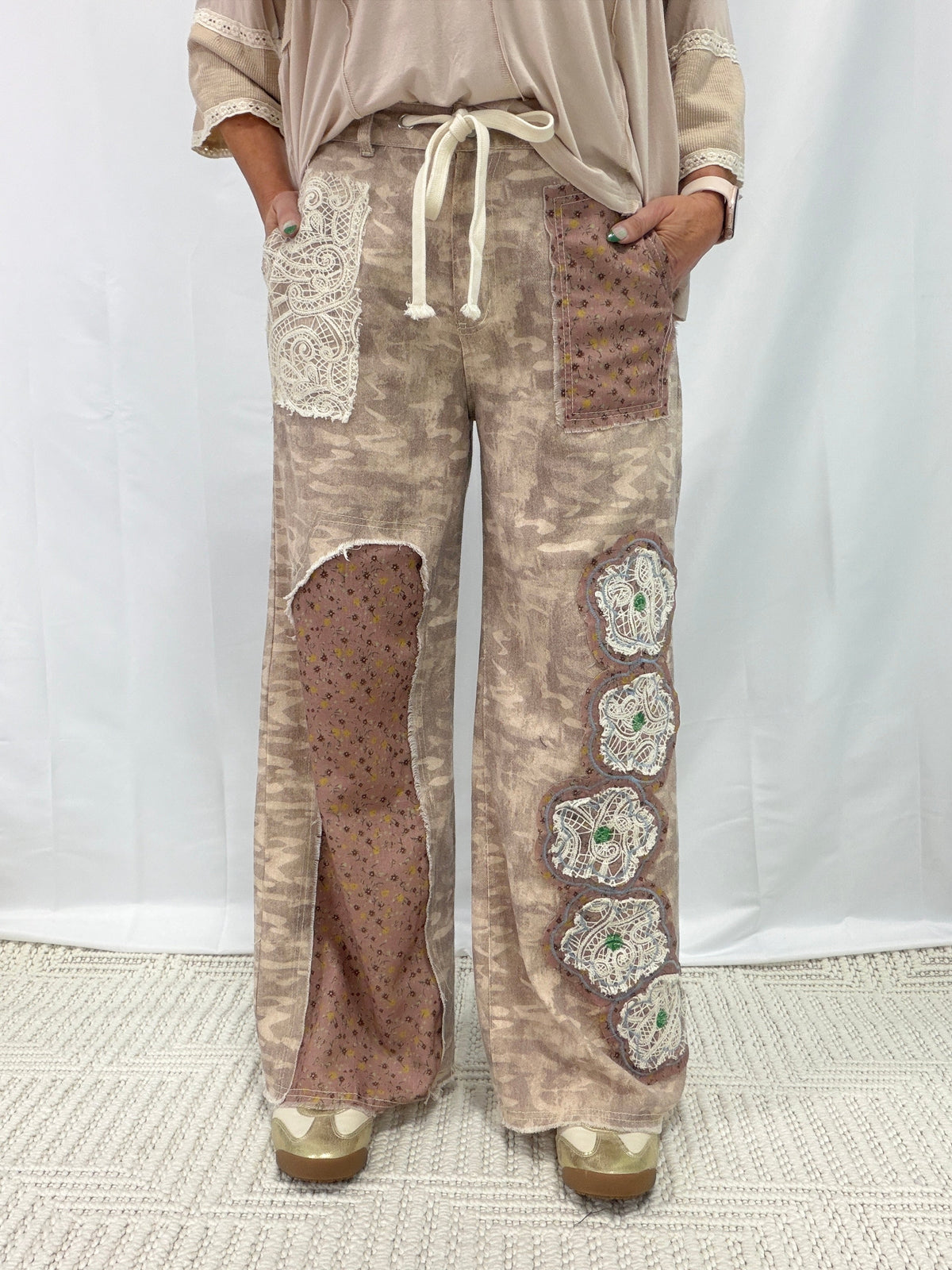 POL Time To Be Floral Patch Pants