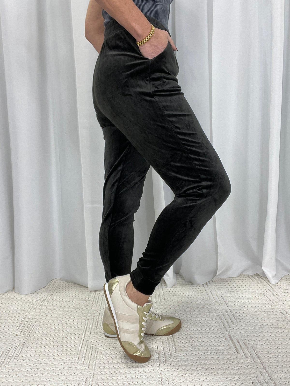 Smooth Moves Velvet Joggers In Black *Final Sale*