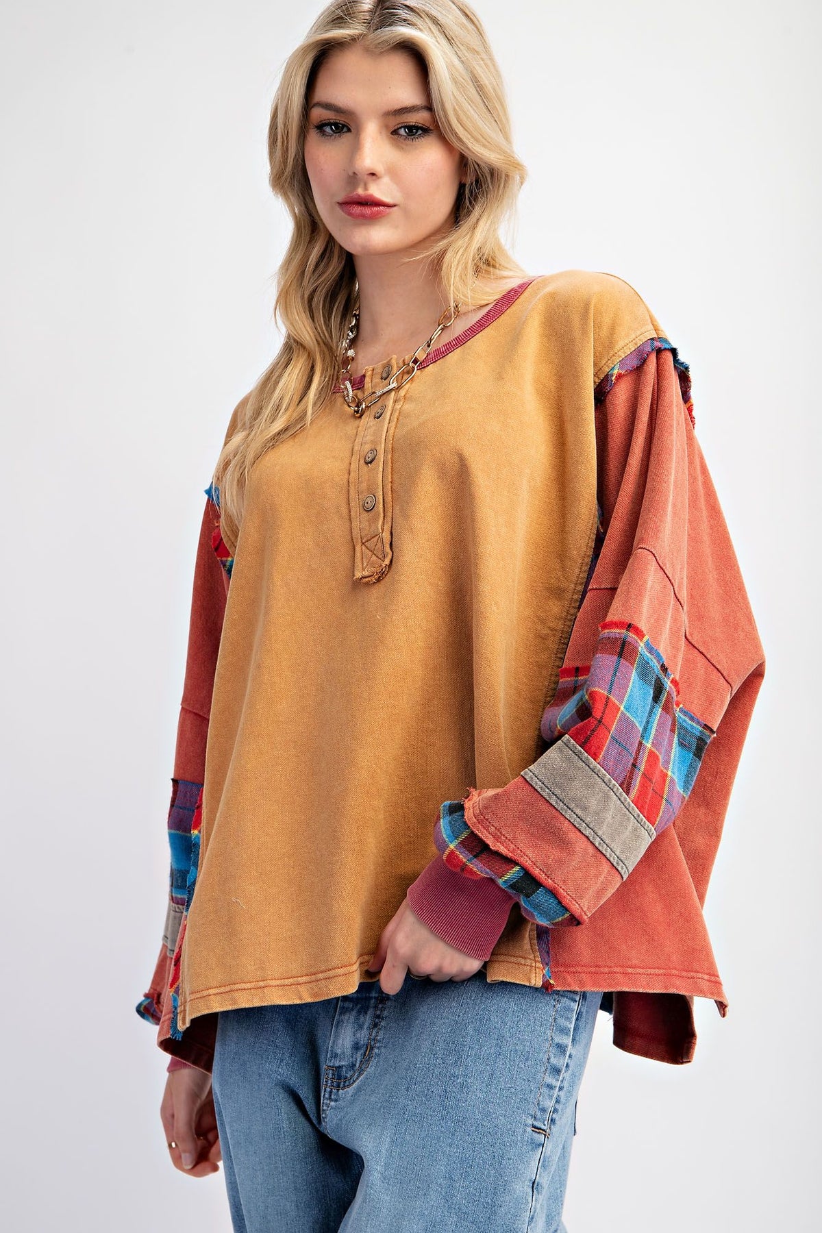 Song Of The Heart Top In 2 Colors
