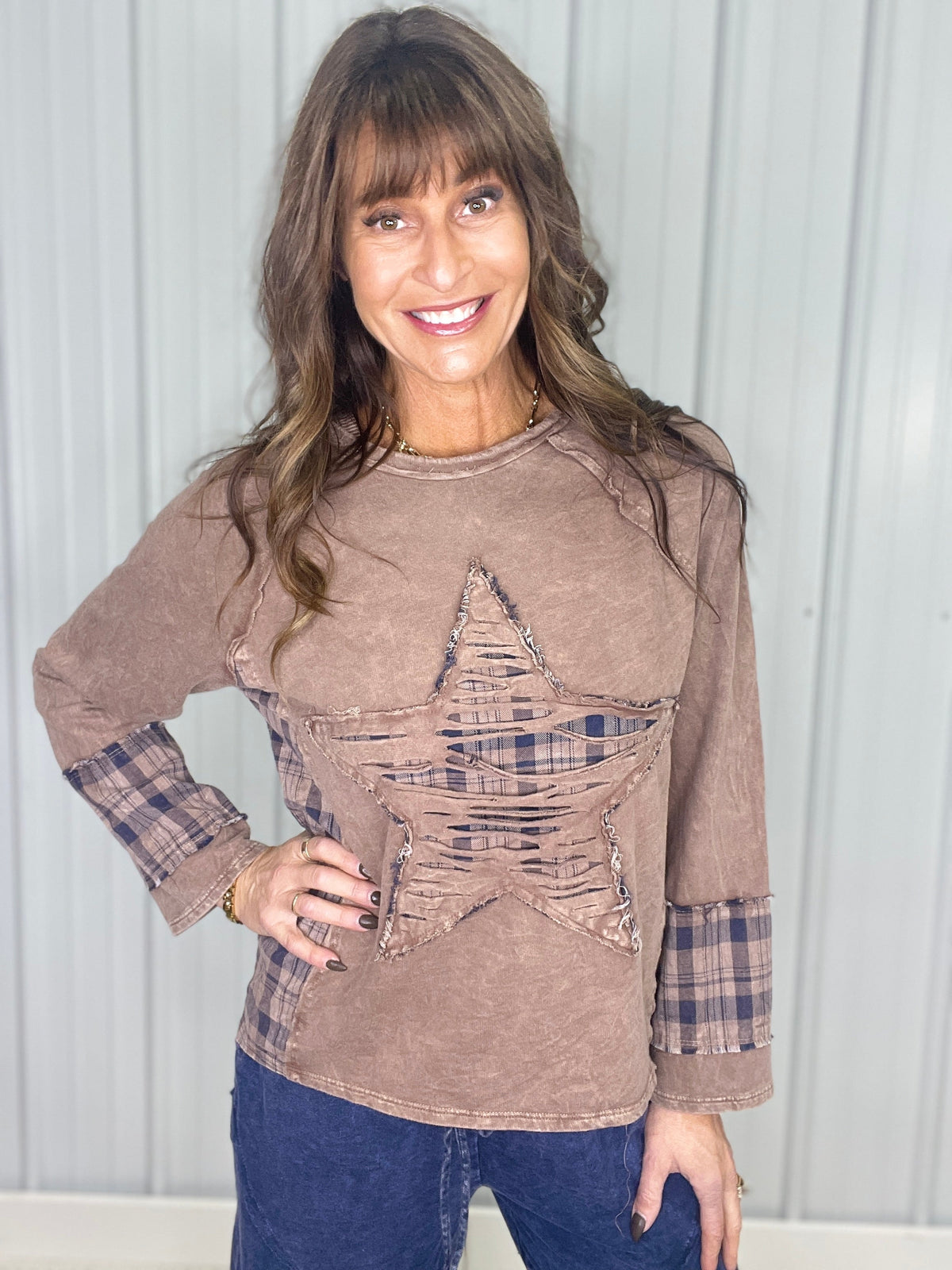 Shiny Day Star Patch Top In 3 Colors
