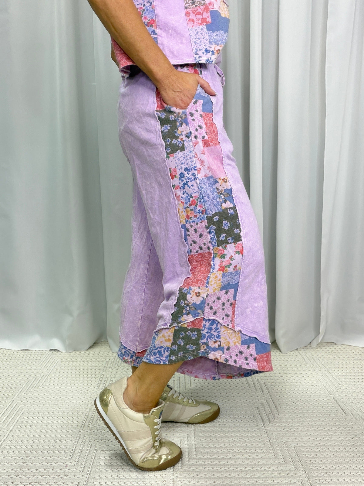 The Night Will Go On Spring Bandana Cropped Pants In 4 Colors