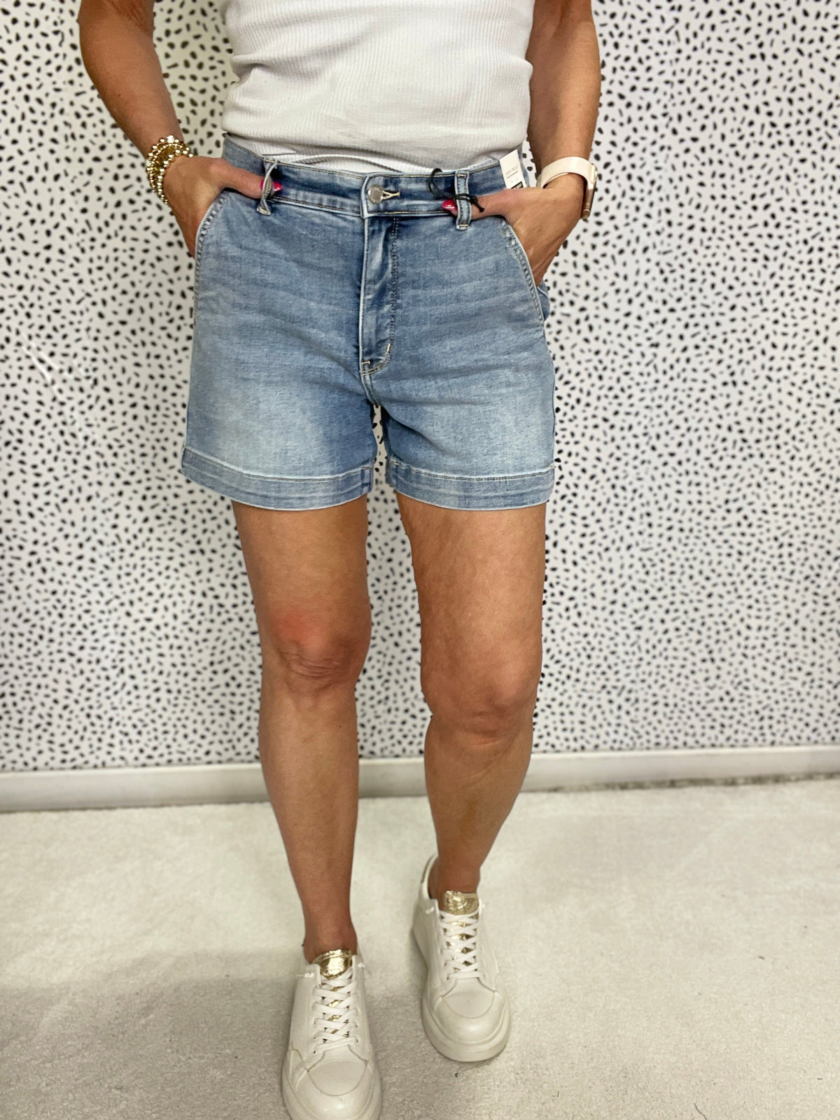 Judy Blue Kat High Rise Denim Shorts 289 In Medium *Final Sale*